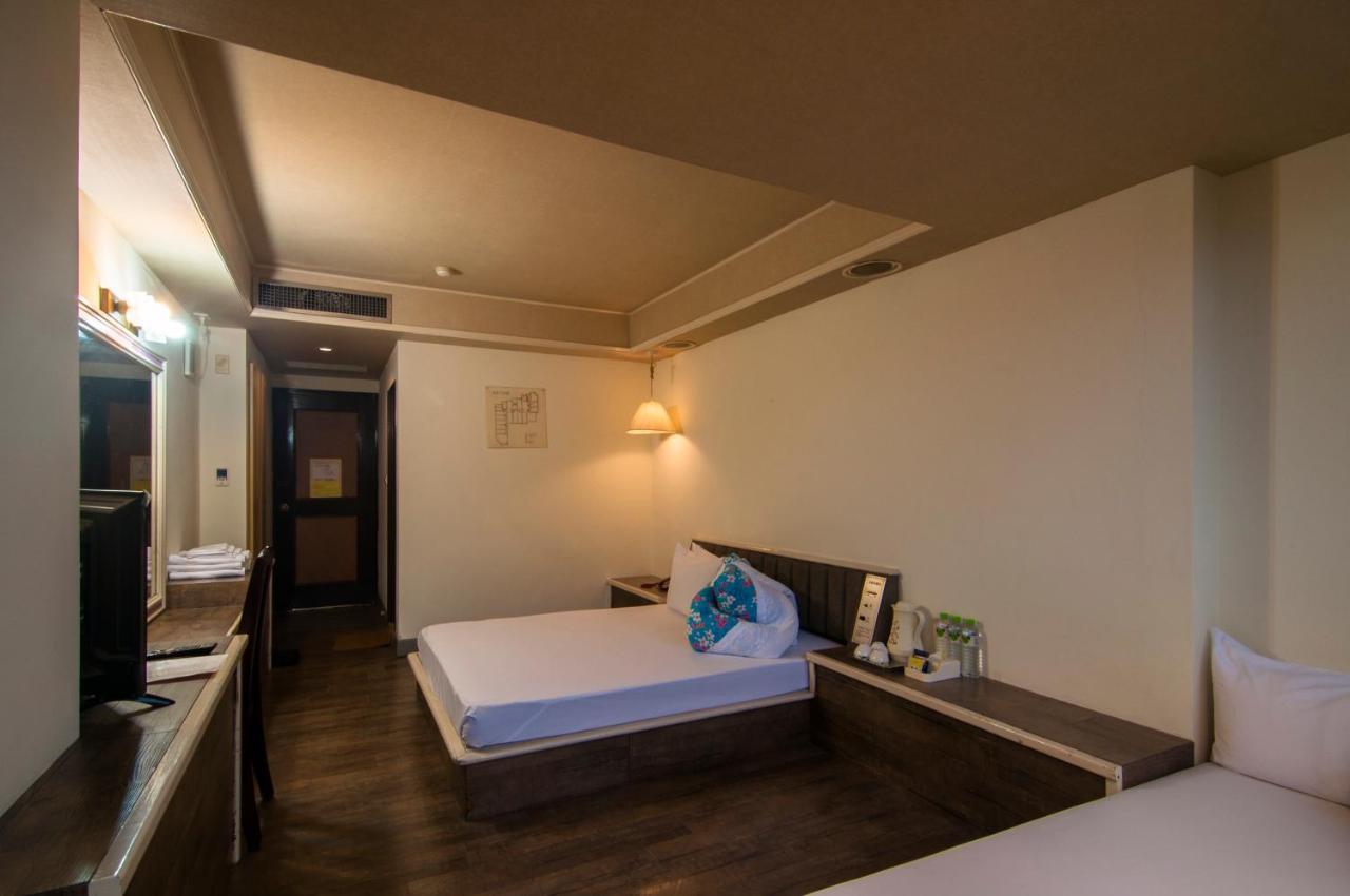 Dahua Hotel Csilung Kültér fotó